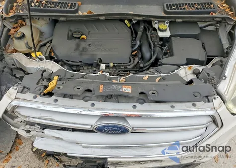 2017 Ford Escape Titanium z USA, uszkodzony, nr VIN 1FMCU0JD3HUD63217